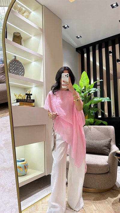 PEMBE PELERİNLİ BLUZ