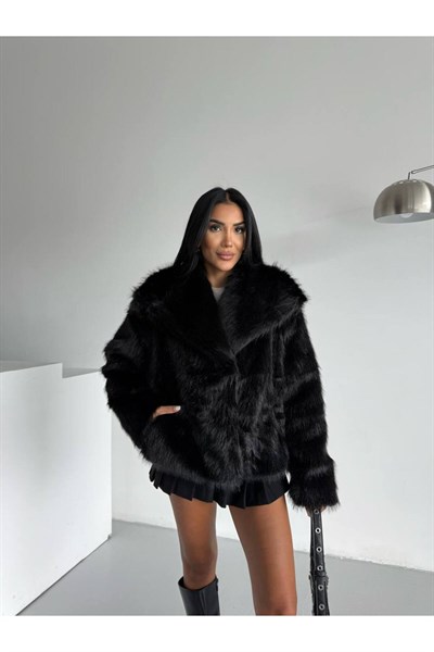Kadın Çift Çıtçıtlı Cepli Lolita Kürk Mont