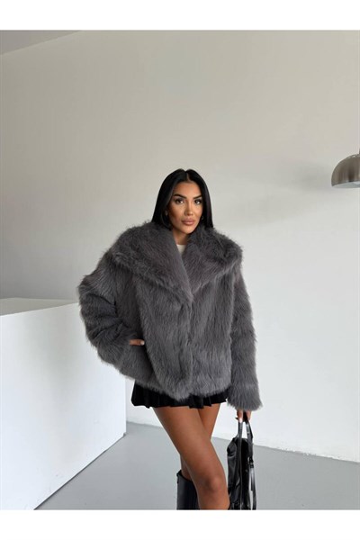 Kadın Çift Çıtçıtlı Cepli Lolita Kürk Mont