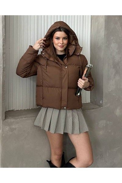 Kapüşonlu Şişme Mont