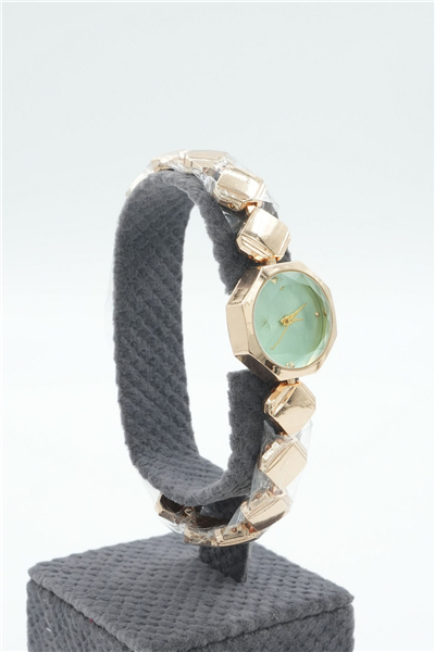 Saat Gold