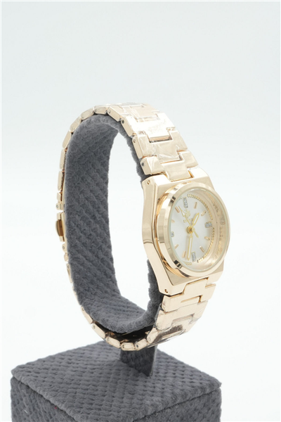 Saat Gold