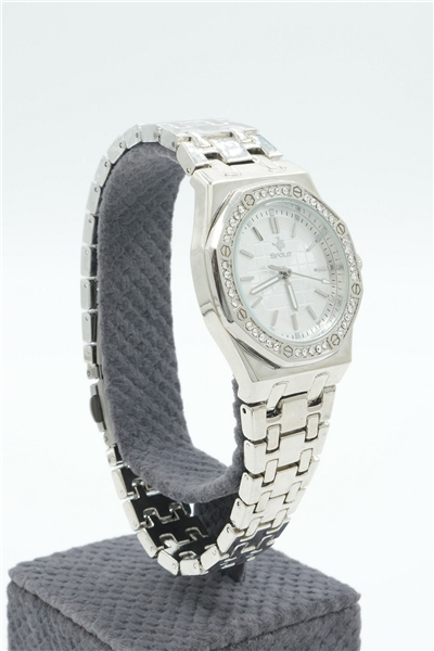 Saat Silver