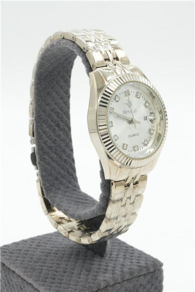 Saat. Silver