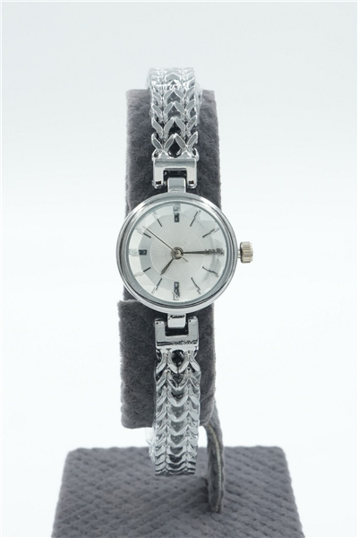 Saat Silver