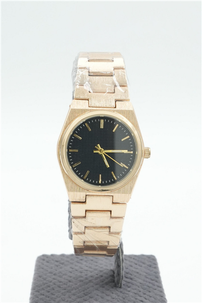 Saat Gold