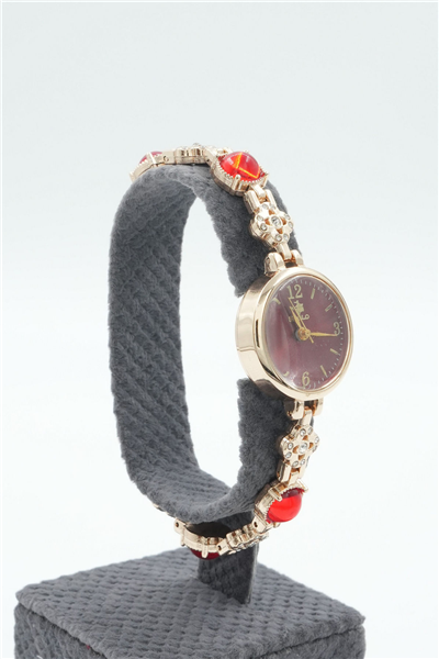Saat Gold