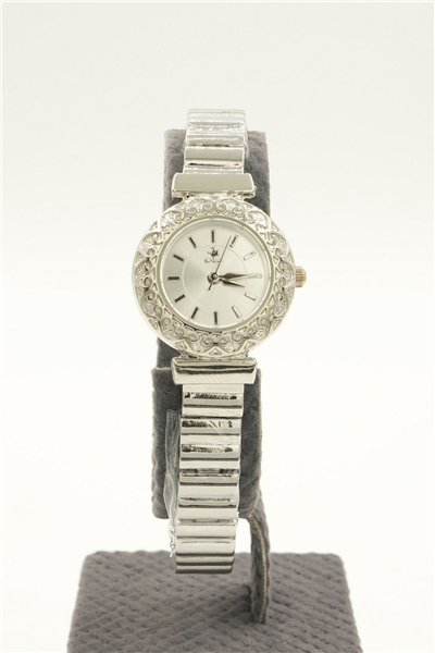 Saat Silver