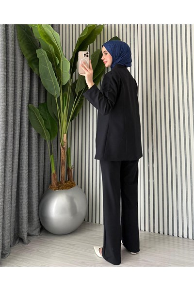 Kadın Gold Asimetrik Düğmeli Ceketli Kemerli Şık Takım