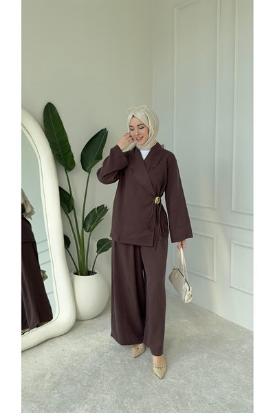 Kadın Toka Detaylı Kimono Bluz Bol Pantolonlu Takım