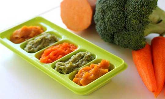 🥣 Ek Gıdaya Başlangıçta İlk Ne Verilmeli?