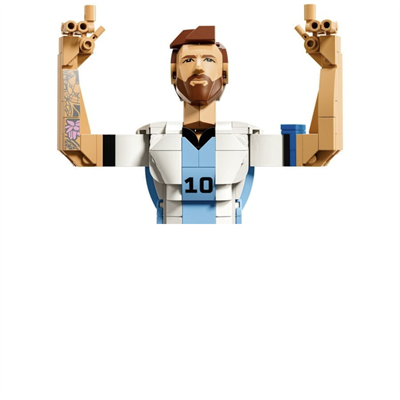 LEGO MESSİ HEYKELİ