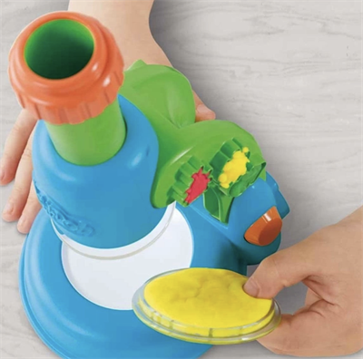 Play-Doh Işıklı Mikroskop Oyun Seti 