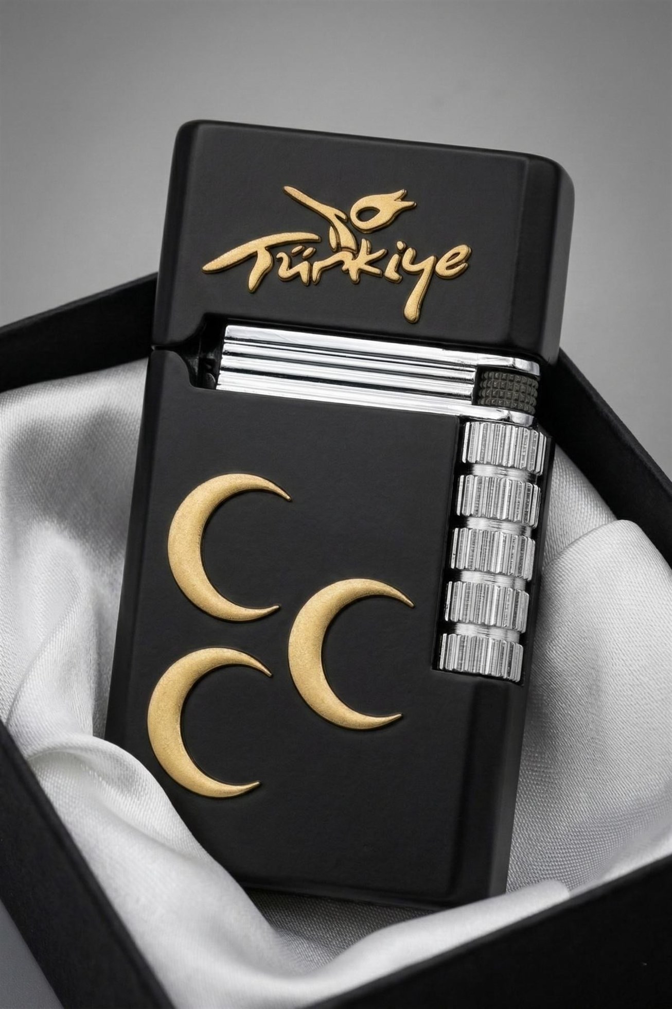 Lüks Kutulu Manyetik Çakmak Model 10