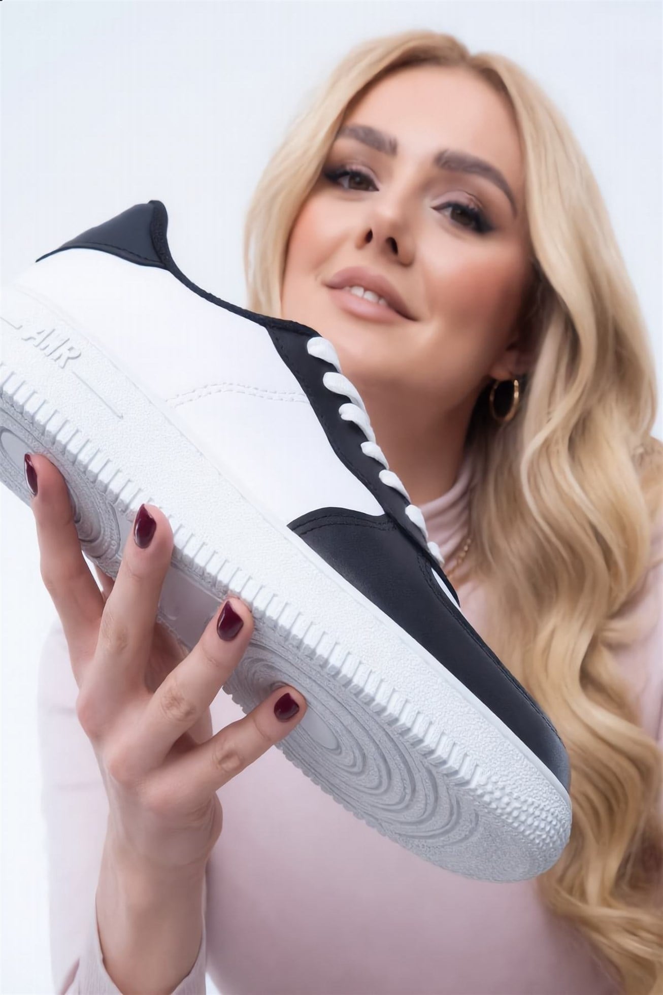 Siyah Beyaz Kadın Sneakers Spor Ayakkabı