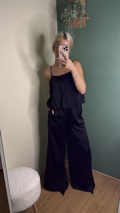 Askılı Salaş Bluz & Bol Paça Pantolon Takım