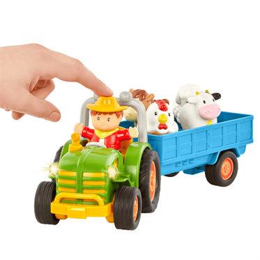 Battat Çiftlik Eğlencesi Traktör