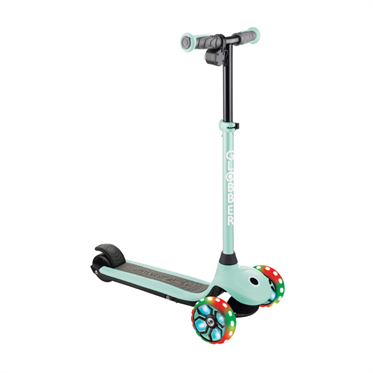 Globber One K E-Motion 4 Plus - Işıklı Elektrikli Scooter - Mint Yeşili