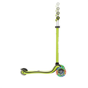 Globber Primo Plus Işıklı Scooter - Yeşil