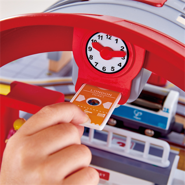 Hape Grand City Oyuncak Tren İstasyonu