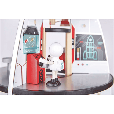 Hape 4 Katlı Ahşap Roket