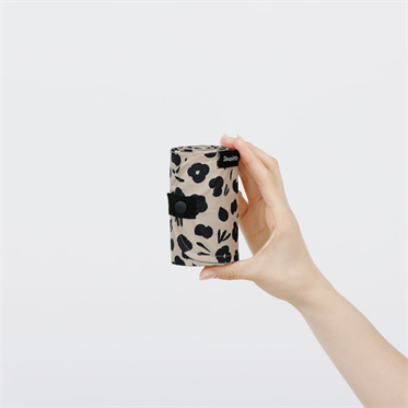 Shupatto Compact Bag - M - Paw Marks