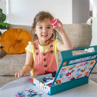 Tiger Tribe Mıknatıslı Okuma Seti - ABC My World