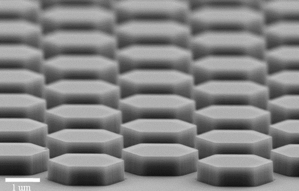 Microstructuring and Nanostructuring Service Image 1