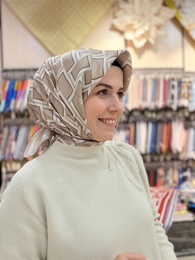 ARMİNE %100 SURA İPEK EŞARP