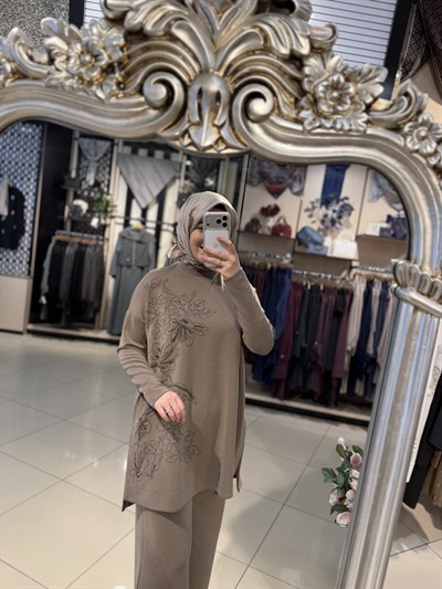HEDDY/NURCAN ÇETİN MOTİFLİ TAKIM