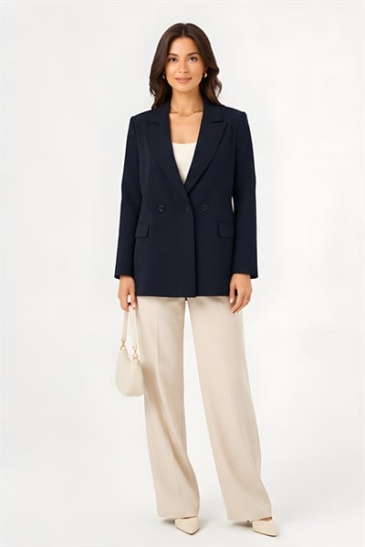 Lili Woman Kadın Kruvaze Lacivert Blazer Ceket – Çift Düğmeli, Cep Kapaklı P.3982L