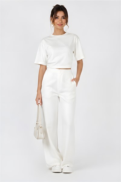 Lili Woman Kadın Premium Drapeli Crop Yarasa Kol Bluz – Yumuşak Dokulu Basic Üst E.8010E