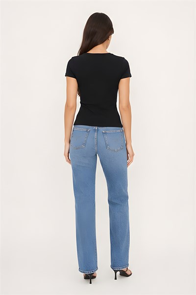 Lili Woman Kadın Premium Drapeli Crop Yarasa Kol Bluz – Yumuşak Dokulu Basic Üst E.8010S