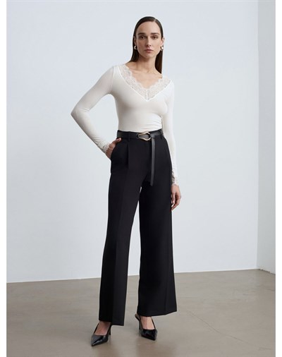 V yaka dantel kaşmir bluz