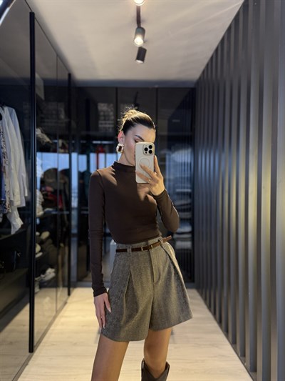 Yarım balıkçı yaka body