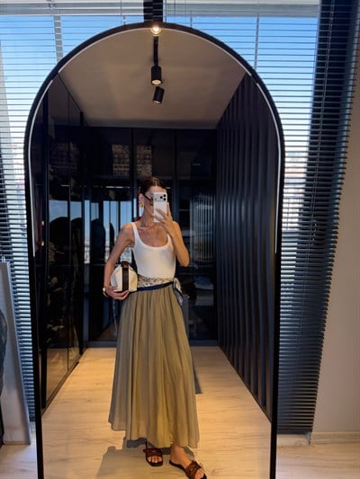 Adaçayı Yeşili Tensel Büzgülü Etek