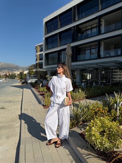 Beyaz Dik Yakalı Yelek Pantolon Takım