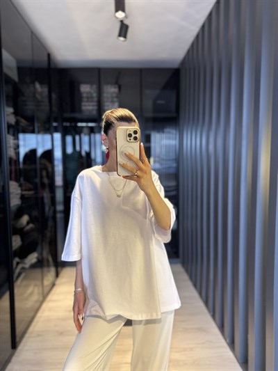 Beyaz Oversize Basic T-shirt