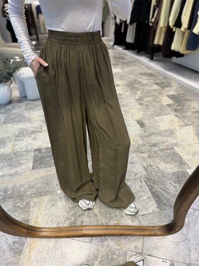 Haki Astarlı Lastikli Pantolon