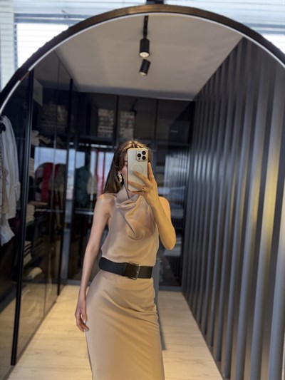 Halter yaka saten bluz