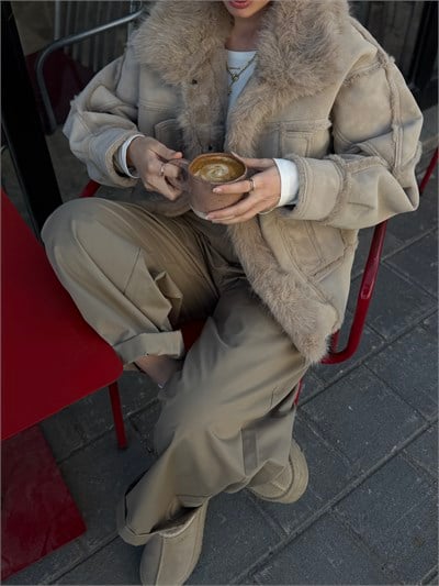 Kürk Detay Nubuk Mont