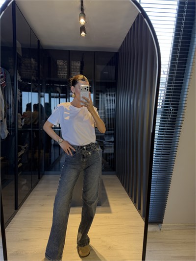 Mavi Çapraz Kemer Bel Detaylı Jean