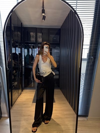 Siyah Saten Beli Lastikli Pantolon