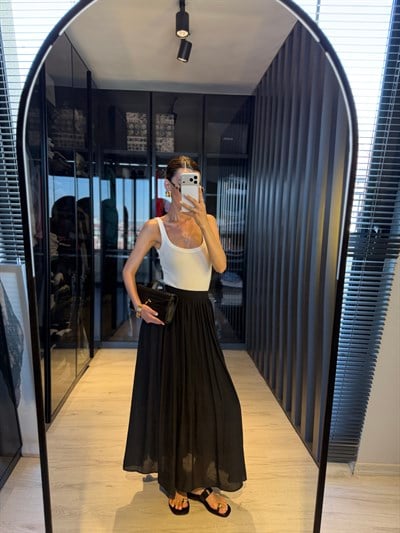 Siyah Tensel Büzgülü Etek 