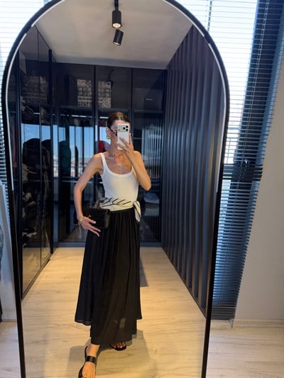 Siyah Tensel Büzgülü Etek 