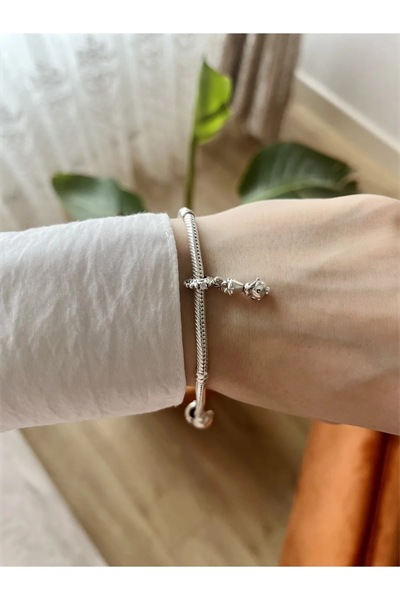 Dondurulmuş Olaf Sallantılı Charm