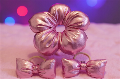 Puffy Shine: Metalik Dokulu Lüks Tasarım Toka Seti | Per Capelli® - Pembe