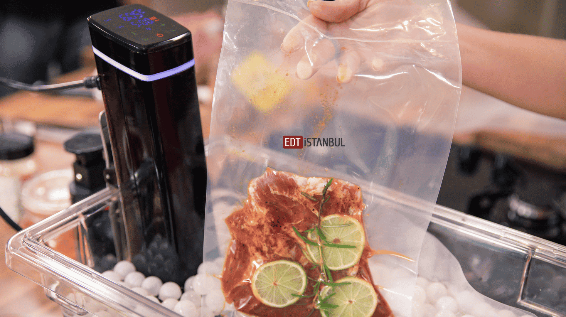 Sous Vide Tekniği Endüstriyel Mutfaklarda Neden Tercih Ediliyor?