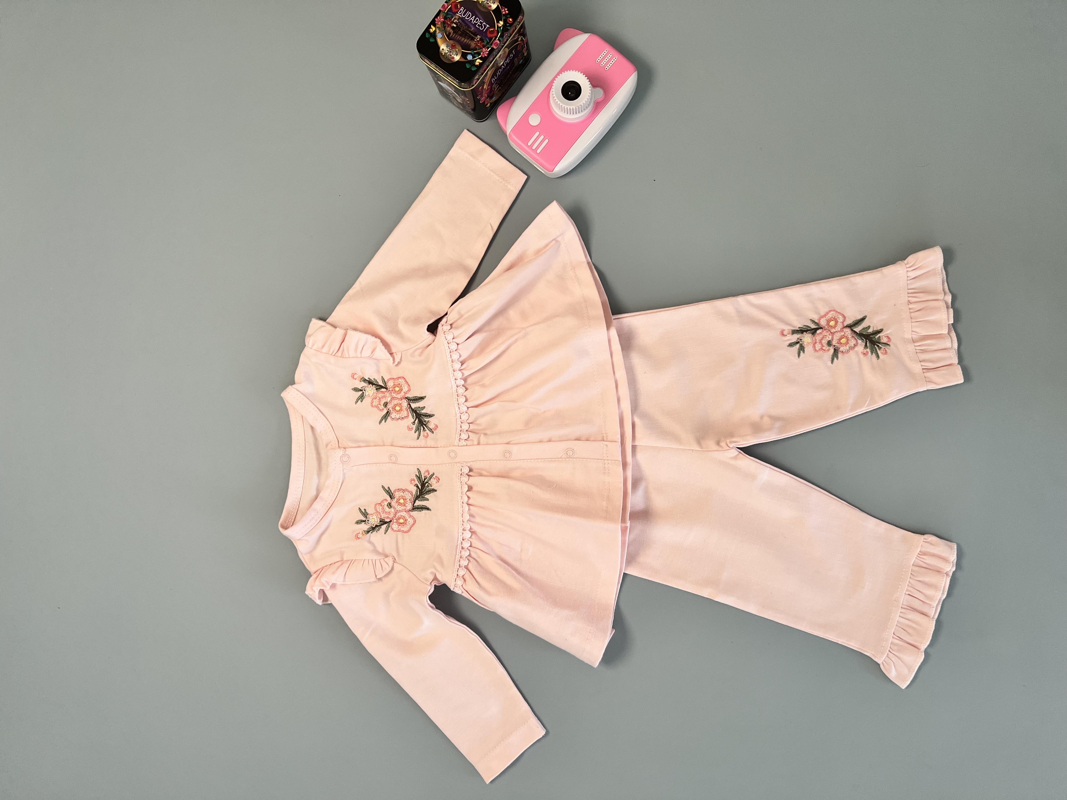 Pembe Nakış Desenli Takım