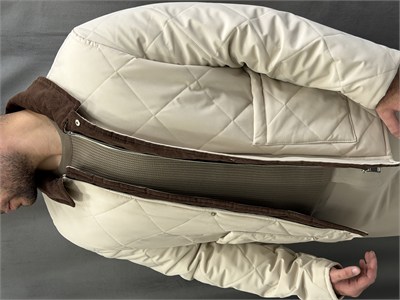 Kadife Detaylı Kürklü Yapılı Mont